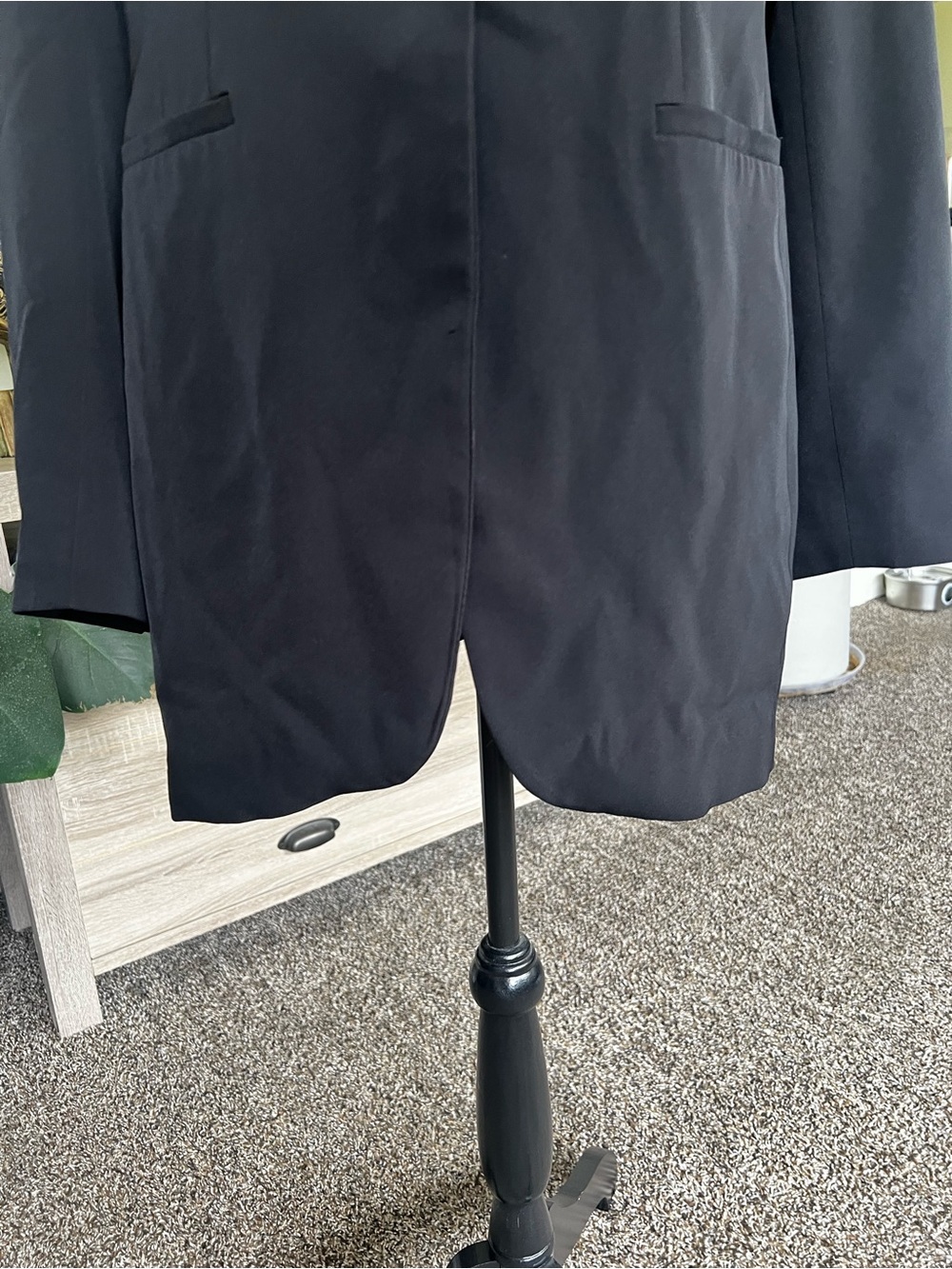 H&M Black Single-Button Women's Blazer - Picture 3 of 10